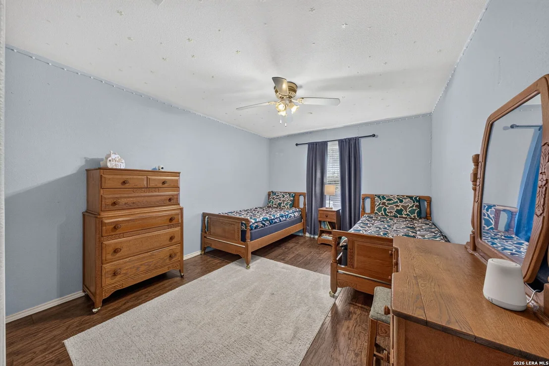 Photo of 1380 Meadowlark