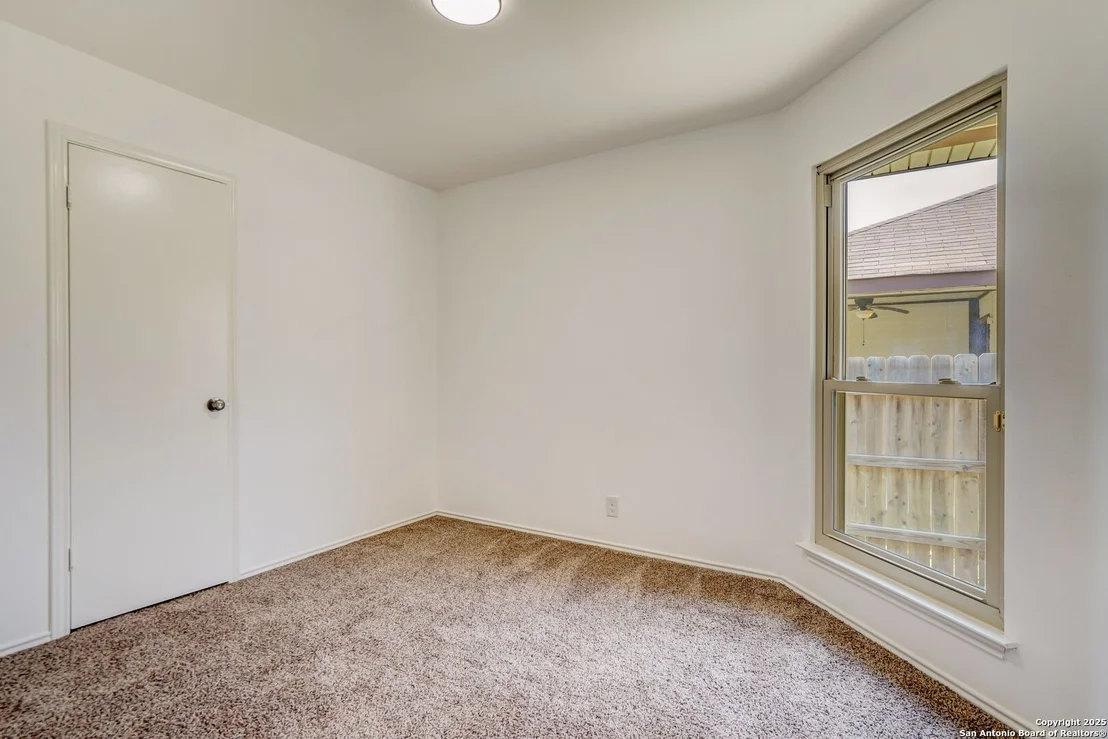 Photo of 7916 Forest Cabin