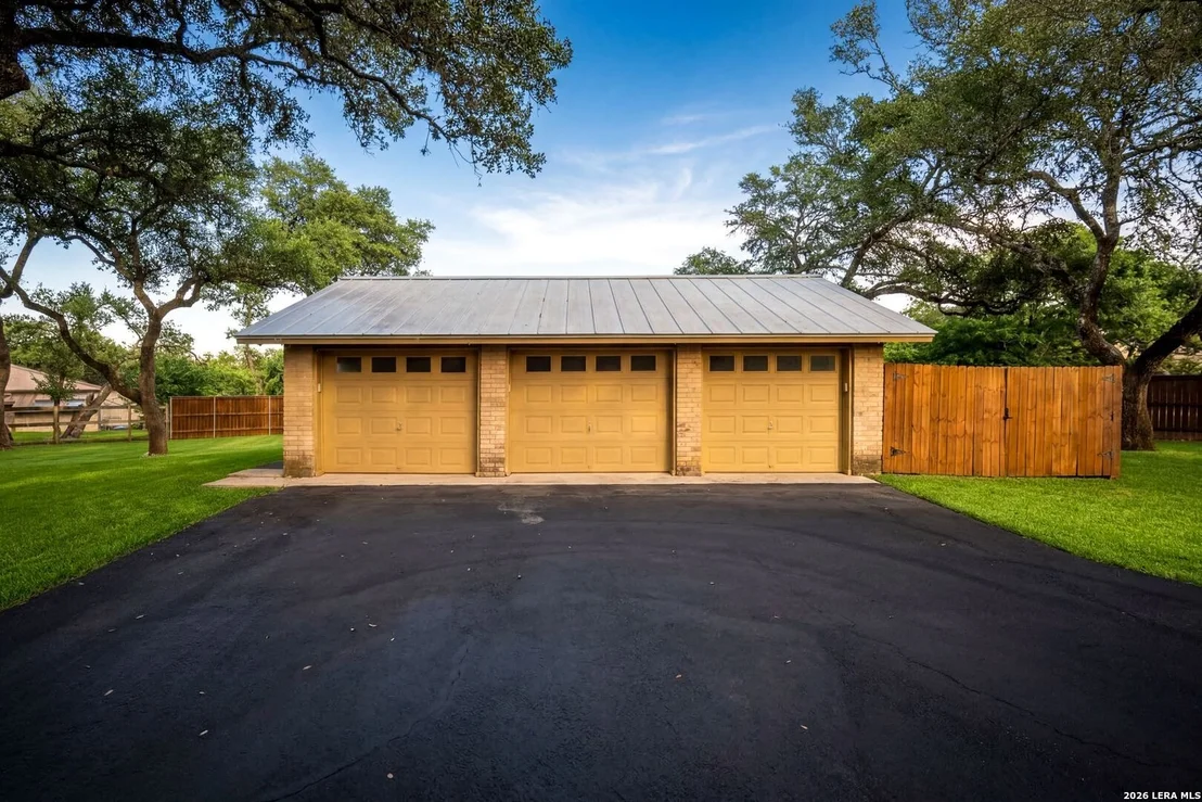 Photo of 29274 Seabiscuit Dr