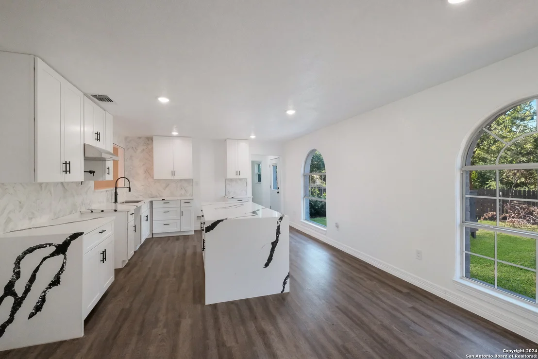 Photo of 103 WARING DR