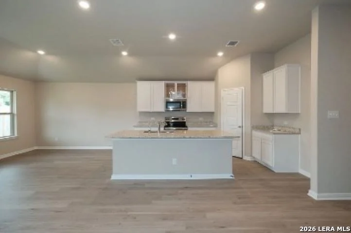 Photo of 608 Cypress Arbor