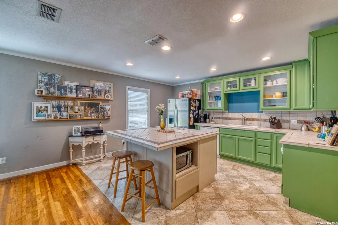 Photo of 832 Maple St