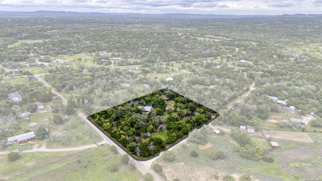 Photo of 340 Rio Oak
