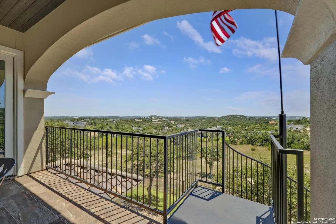 Photo of 11420 MONTELL PT