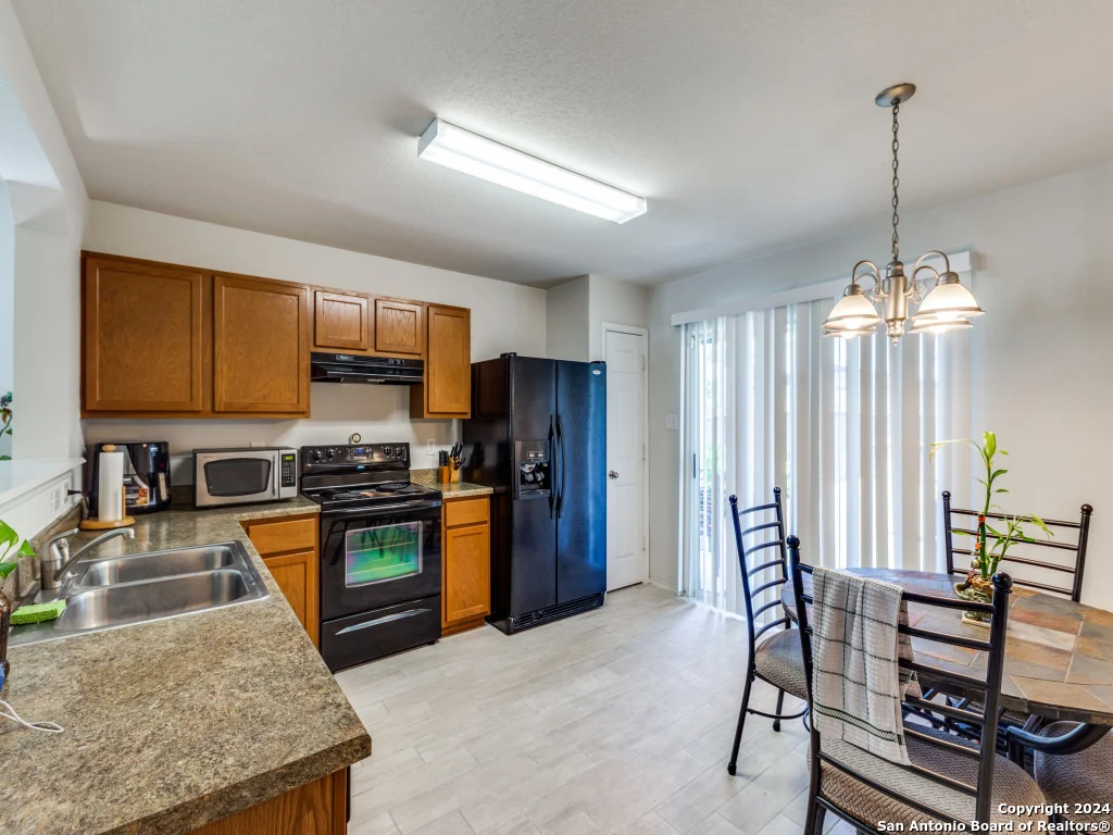 Photo of 9315 SILVER VISTA