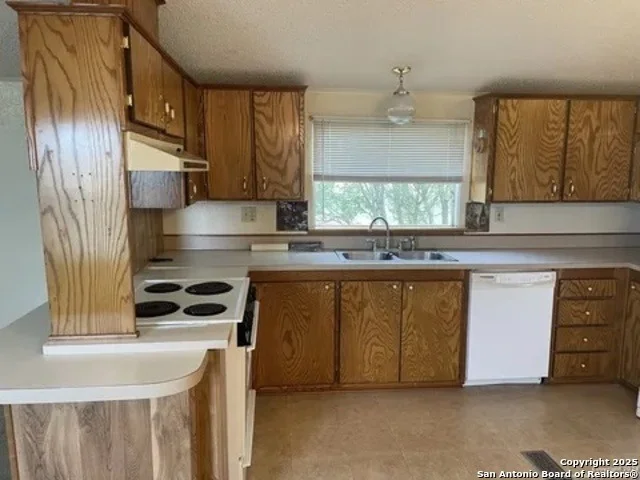 Photo of 1624 County Road 4511