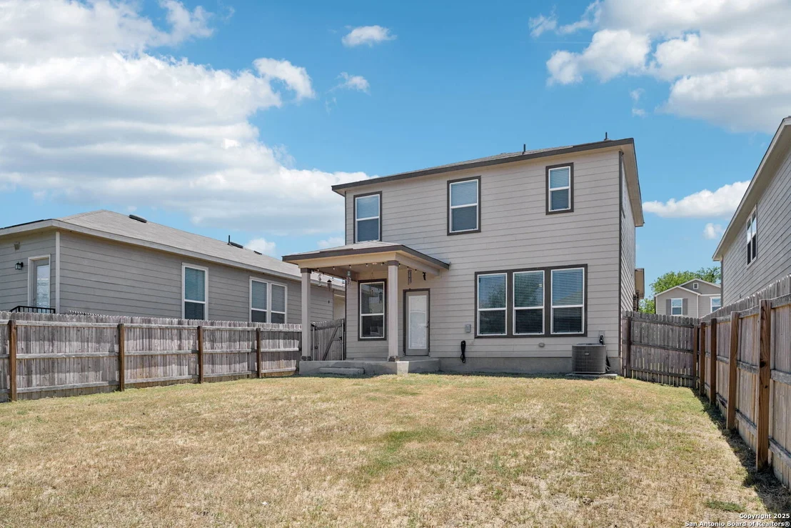 Photo of 8277 Assumption