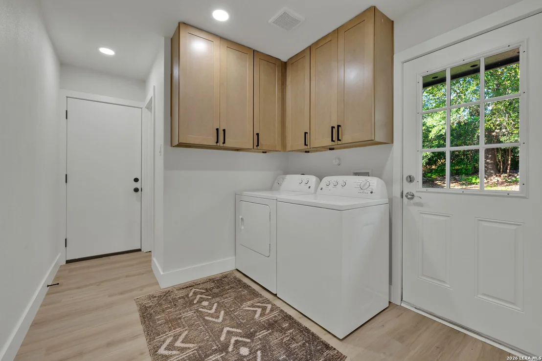 Photo of 127 Highview Dr