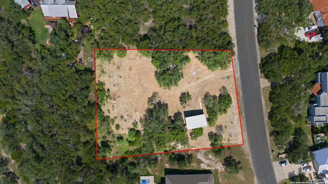 Photo of 1056 FLAGSTONE DR