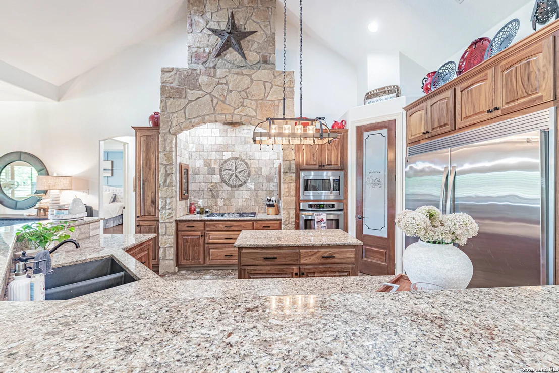 Photo of 819 County Road 356