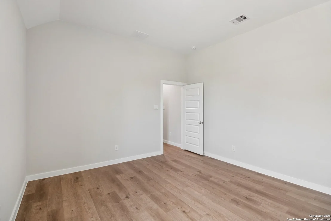 Photo of 1610 Vista View Drive