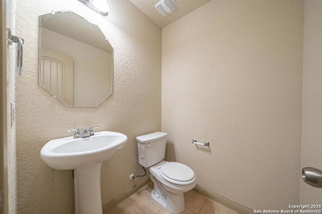 Photo of 2235 Westover Loop