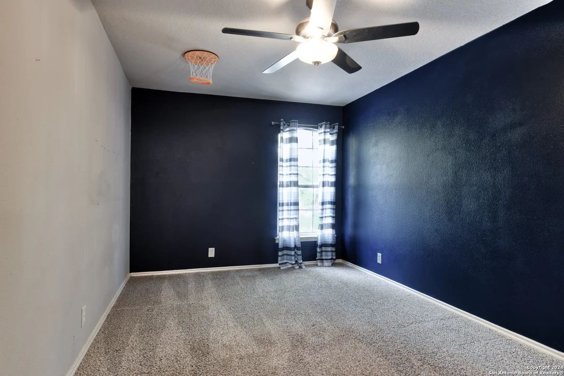 Photo of 2754 MONTEBELLO
