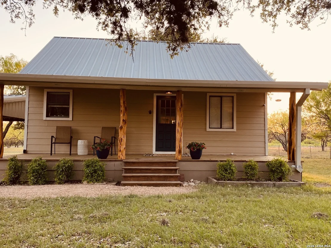 Photo of 3311 N Texas Highway 55