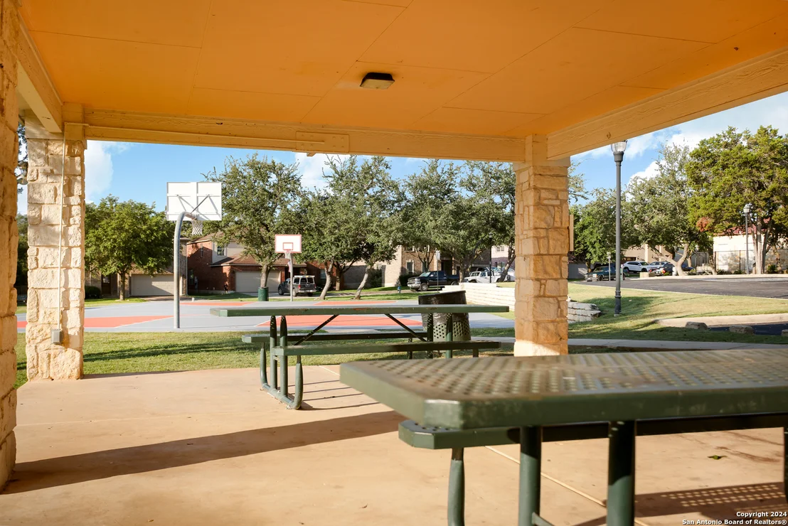 Photo of 20219 HILLBROOK PARK