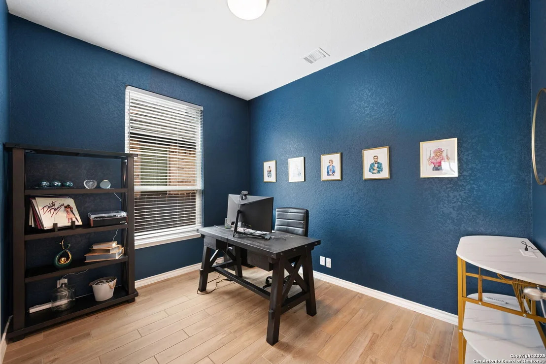 Photo of 1535 Terrys Gate