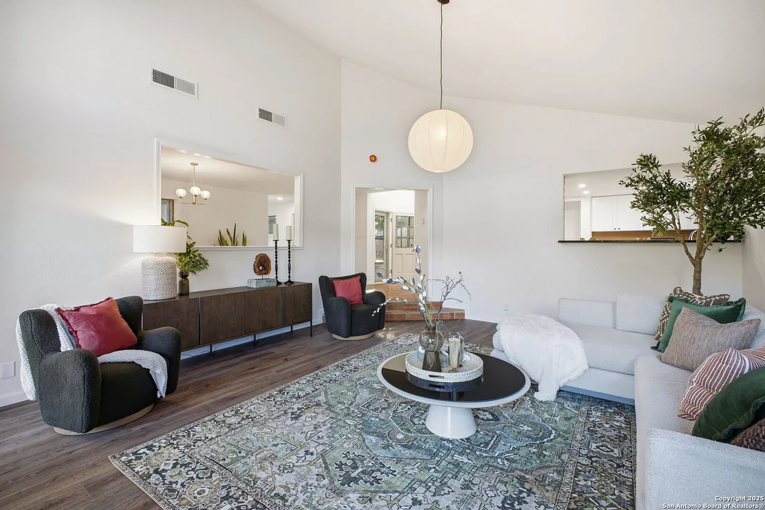 Photo of 6302 Cypress