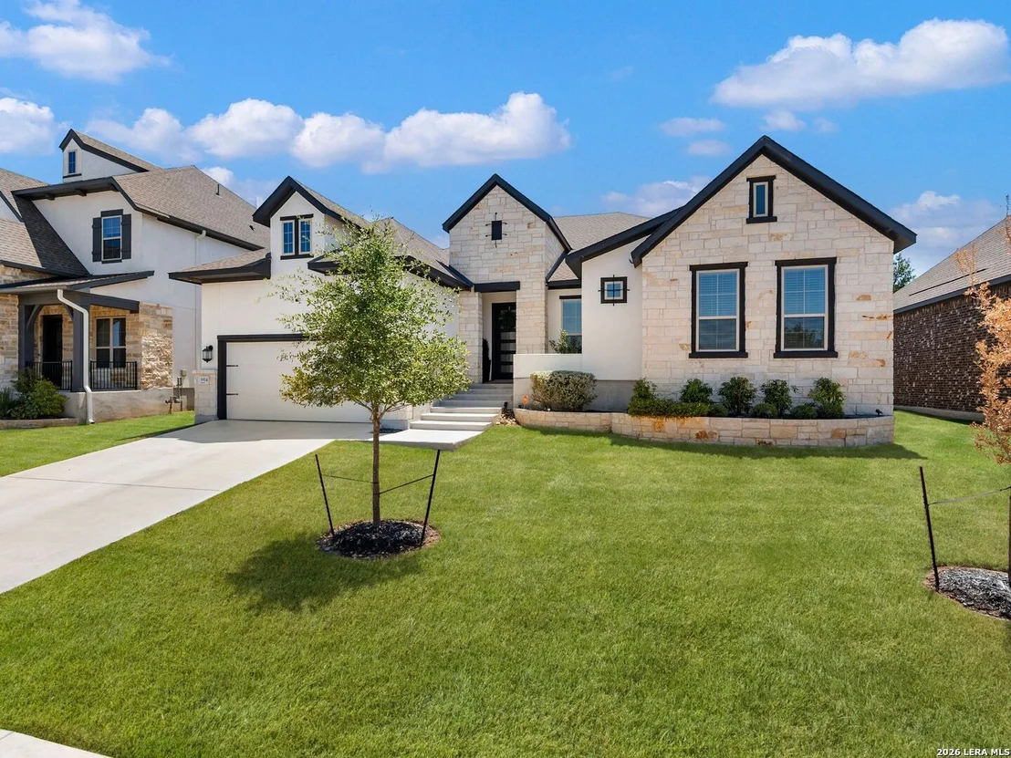 Photo of 3914 Balentine