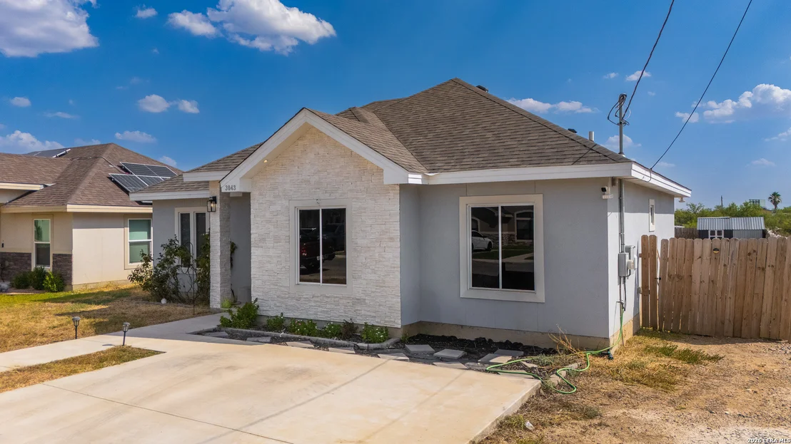 Photo of 3043 SAMUEL DR