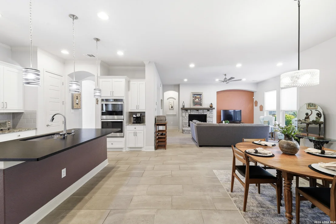 Photo of 4719 AVERY WAY