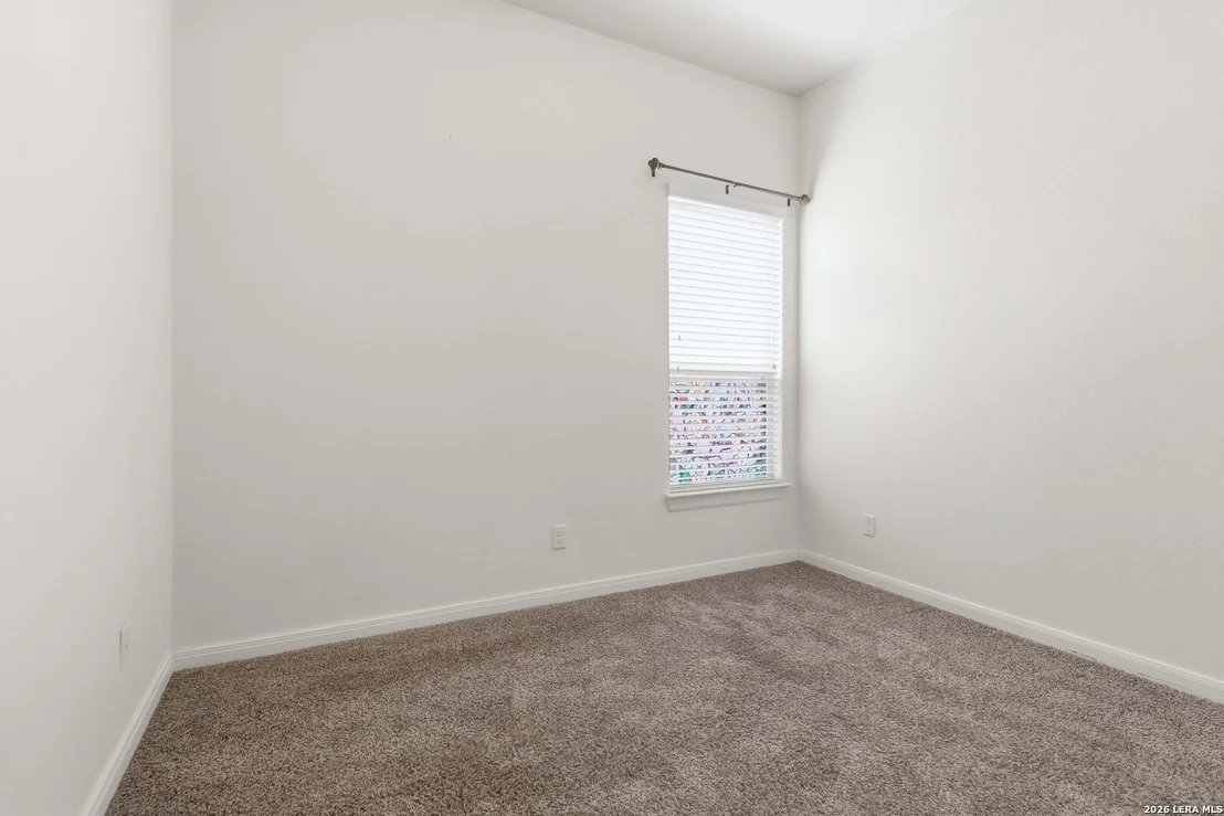 Photo of 5630 Meadow Sky