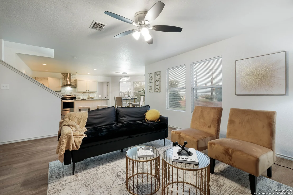 Photo of 8902 Catkin Meadow