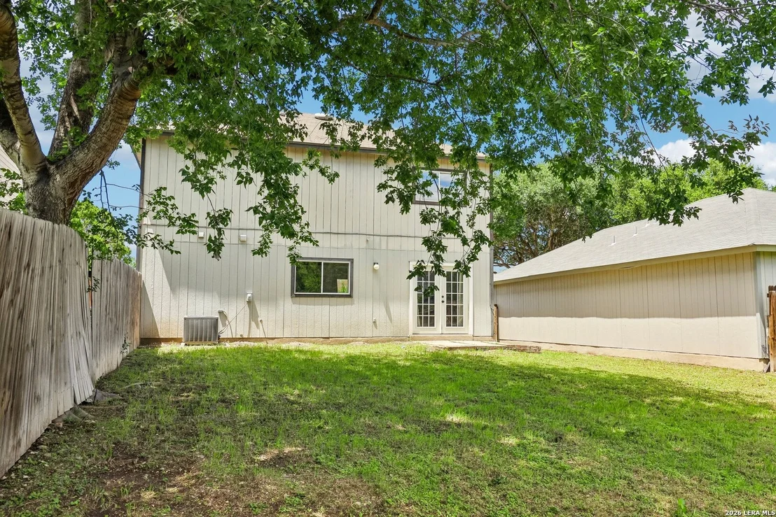 Photo of 10132 SUNSET PL