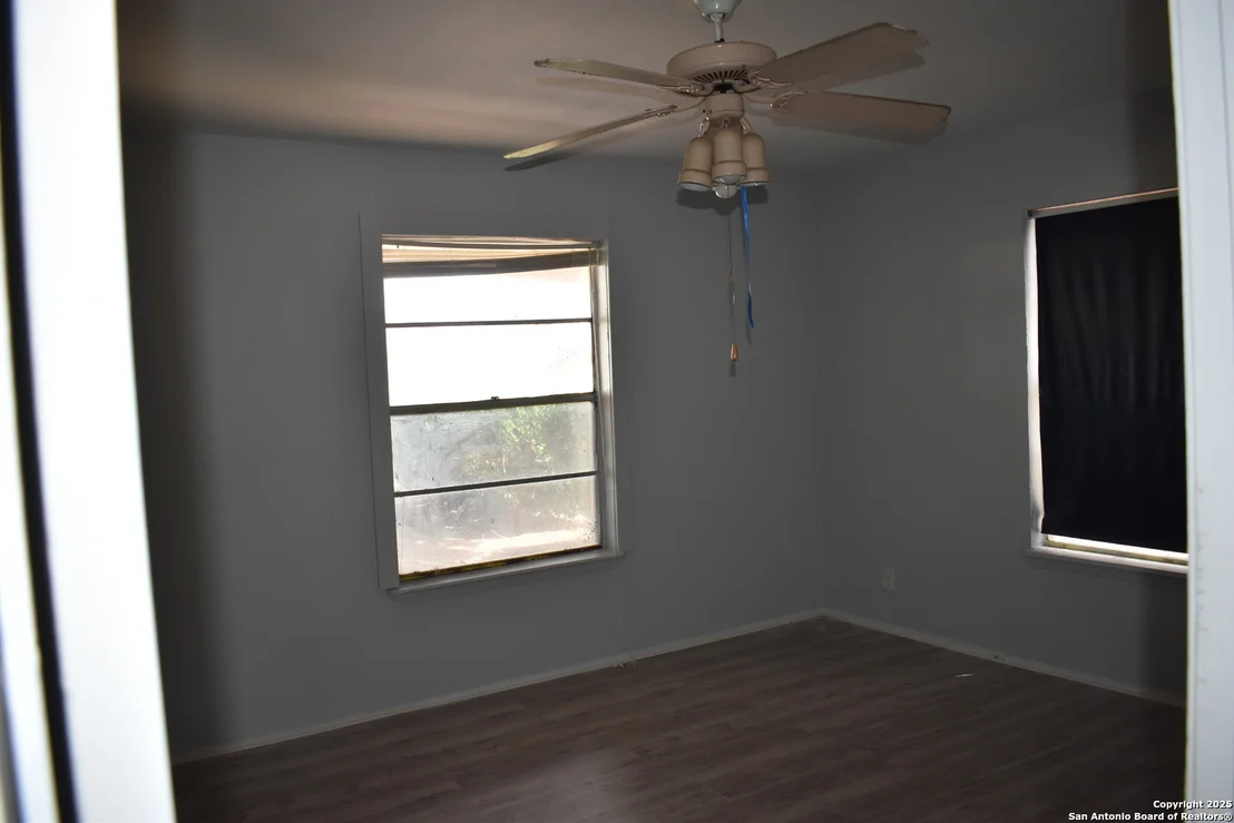 Photo of 1438 Drury