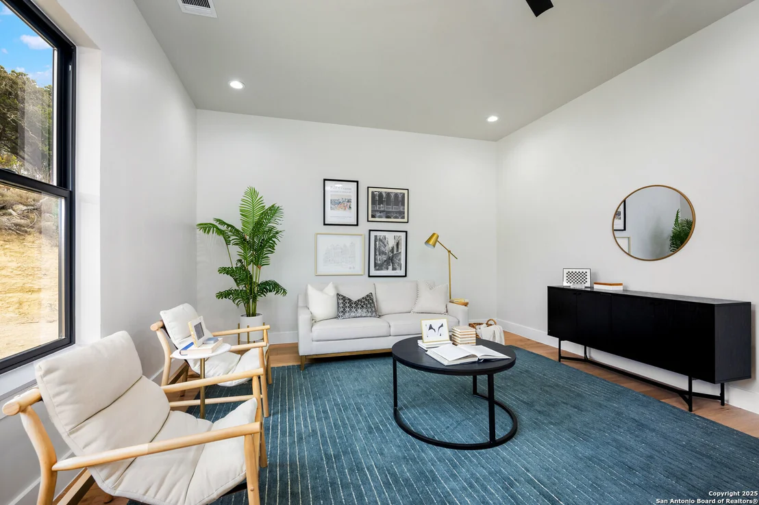 Photo of 9539 Lenox Hill