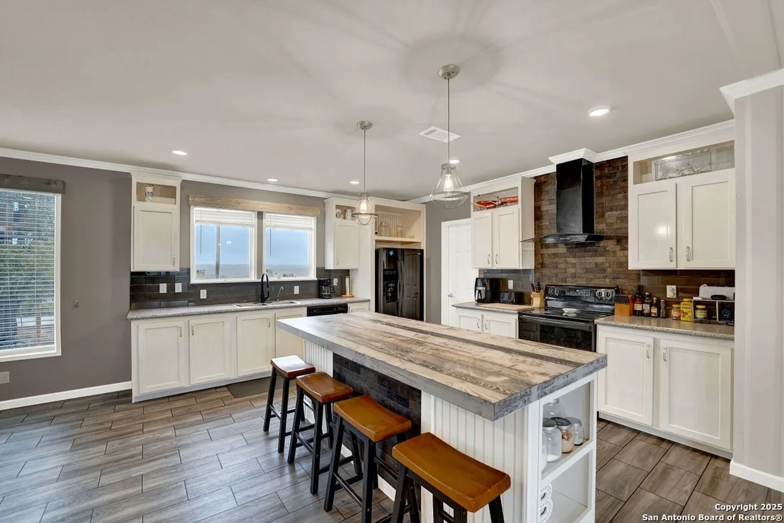 Photo of 1685 BROAD OAK DR