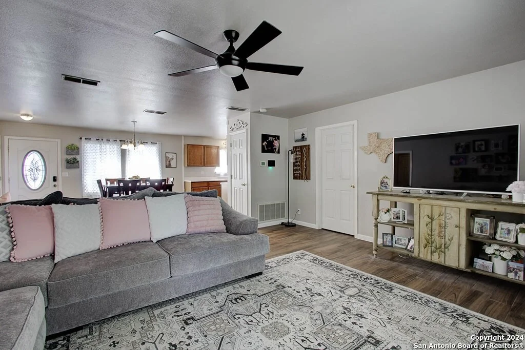 Photo of 108 Wayside Ln