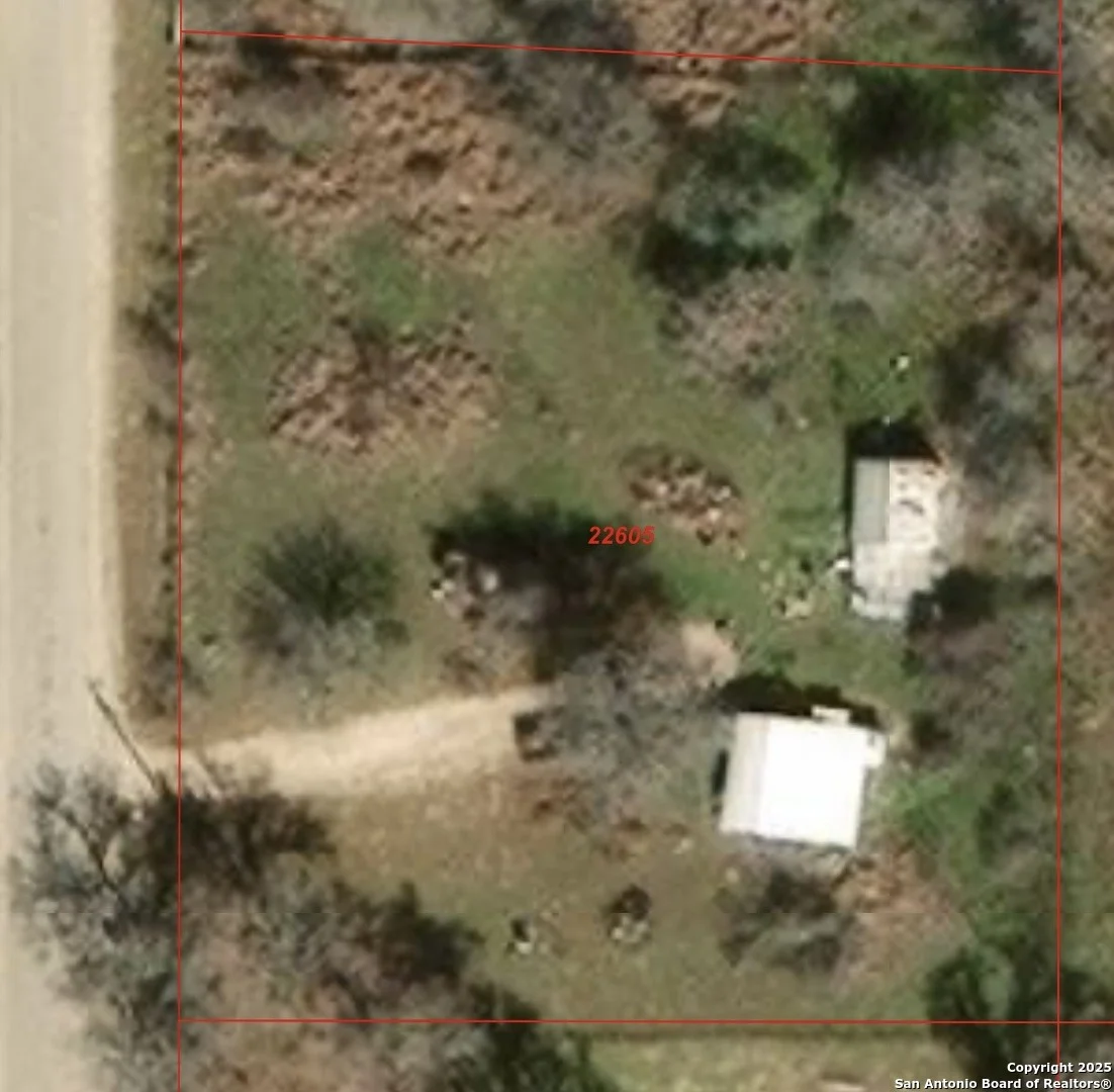 Photo of 901 Forest Oaks Dr.