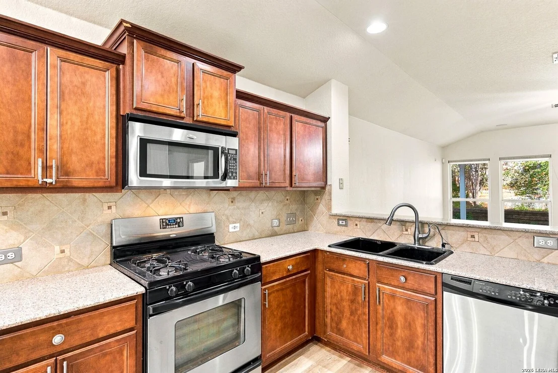 Photo of 3451 Bennington Way