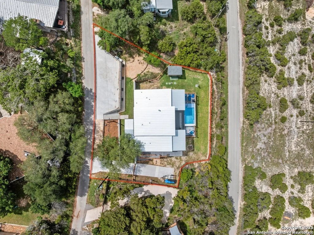 Photo of 1053 Ledge Path