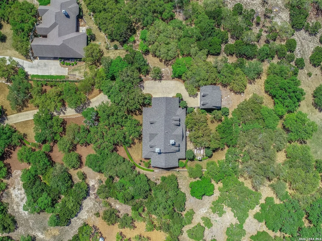 Photo of 914 Moonlight Dr