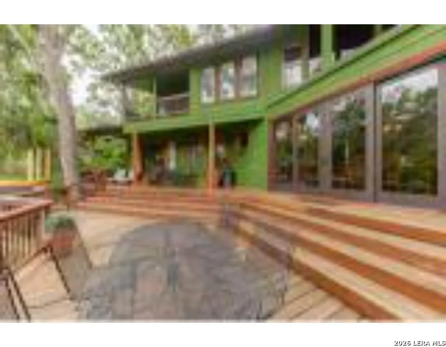 Photo of 9710 RIVER RD