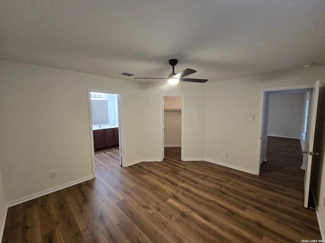 Photo of 12150 LUCKEY VW