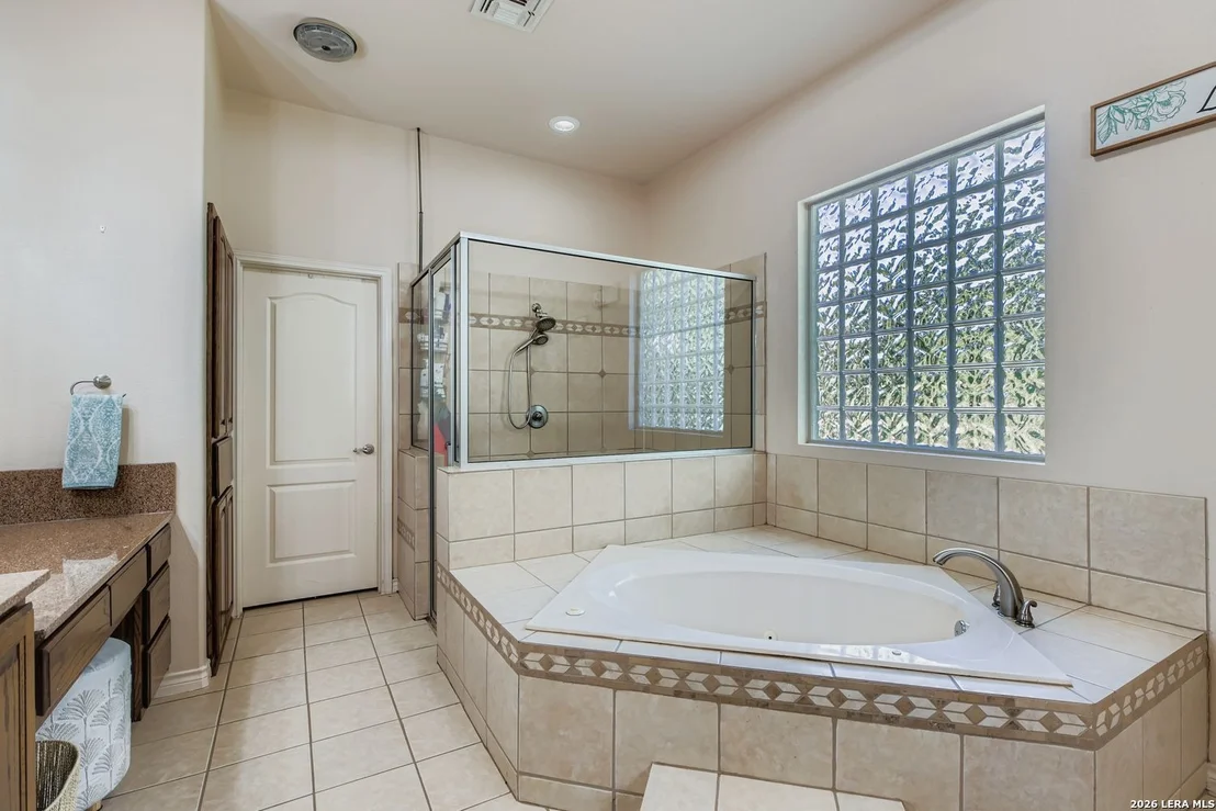 Photo of 11511 Baxtershire