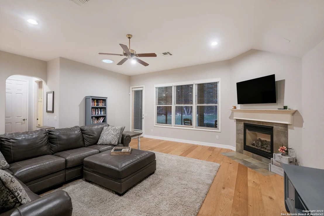 Photo of 154 ROSEHEART
