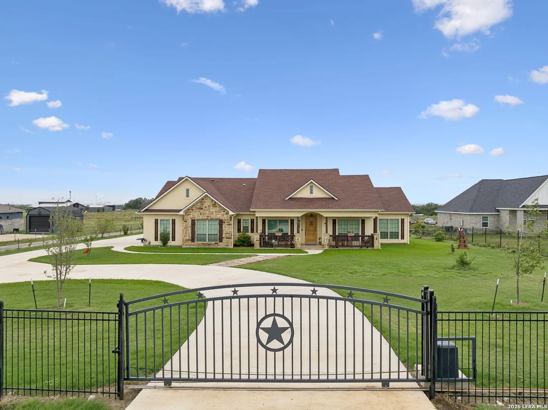 Photo of 9691 Crow Ln
