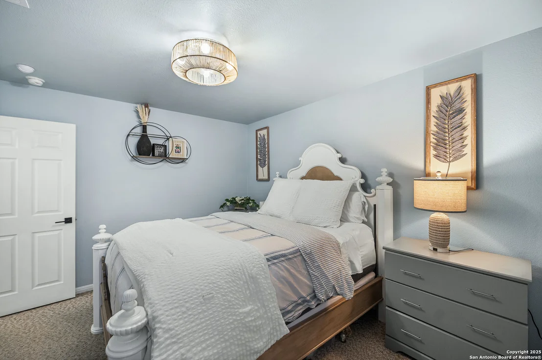 Photo of 2240 Stonehaven