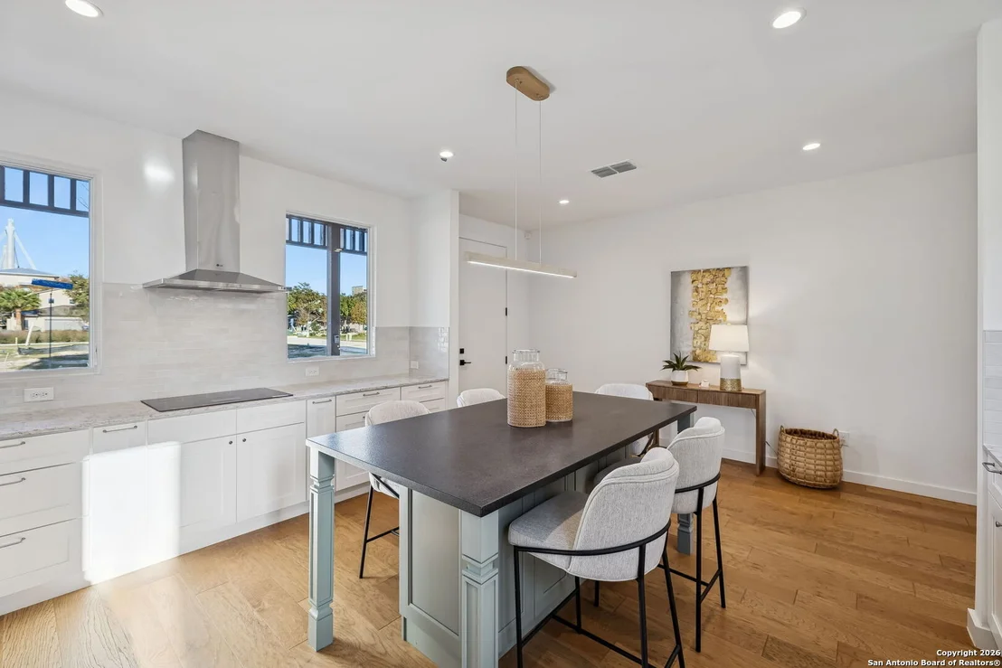 Photo of 502 McMonigal