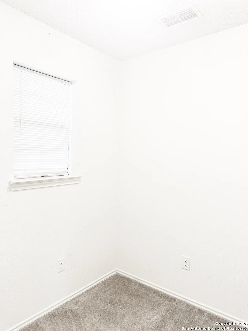 Photo of 223 BUNKER HL