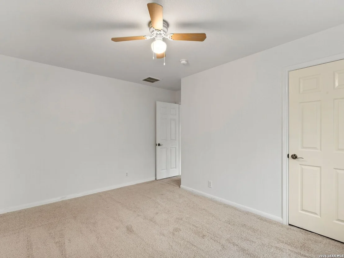 Photo of 703 STABLE GLEN DR