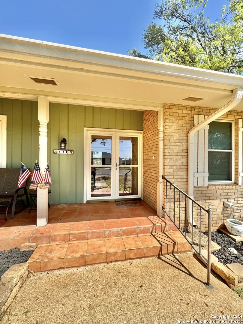 Photo of 110 Cristol Dr