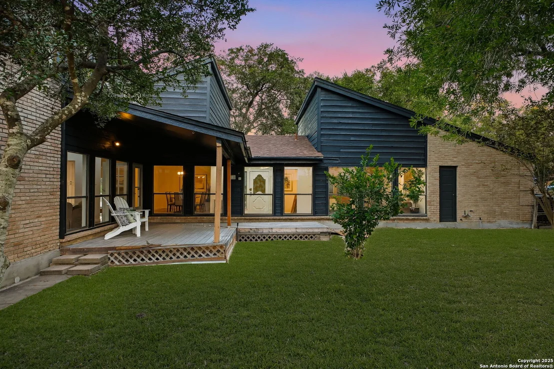 Photo of 6302 Cypress