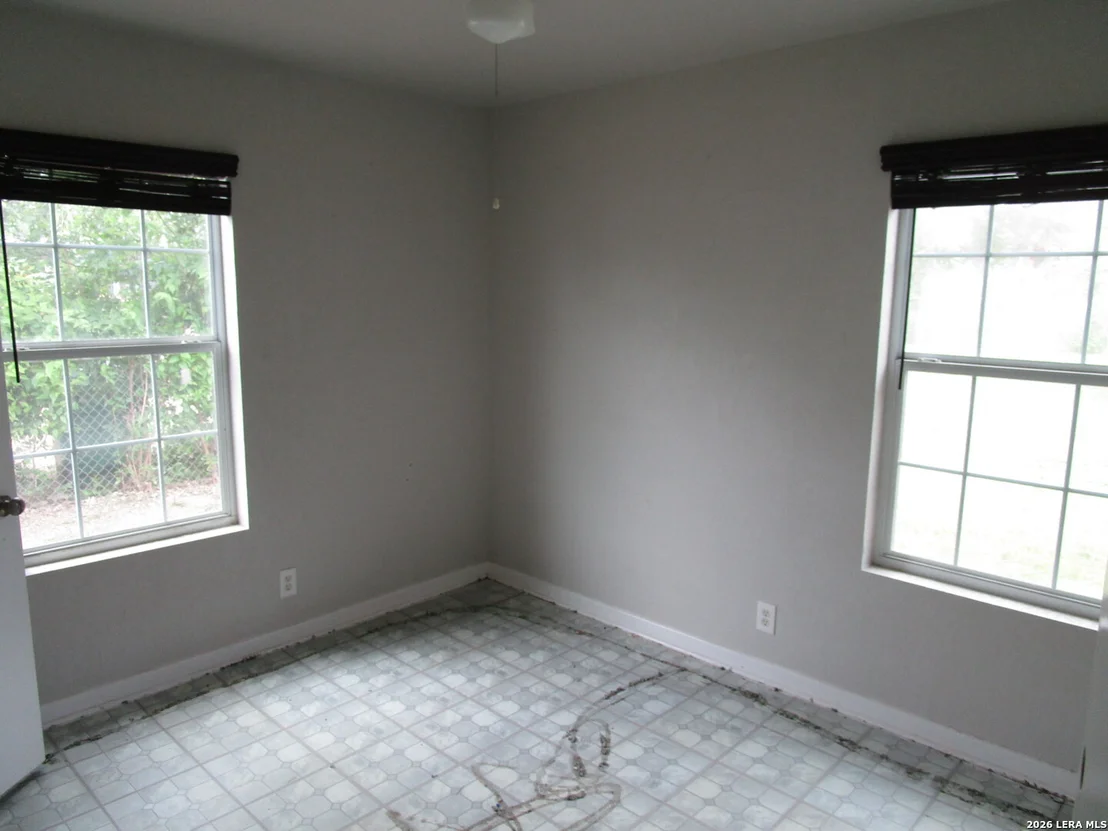 Photo of 311 Bushick