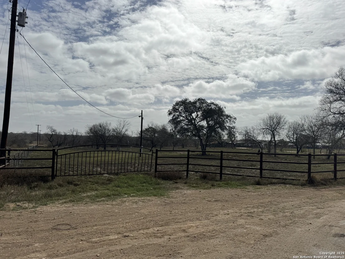 Photo of 115 County Road 779