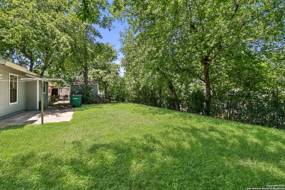 Photo of 2415 Spicewood