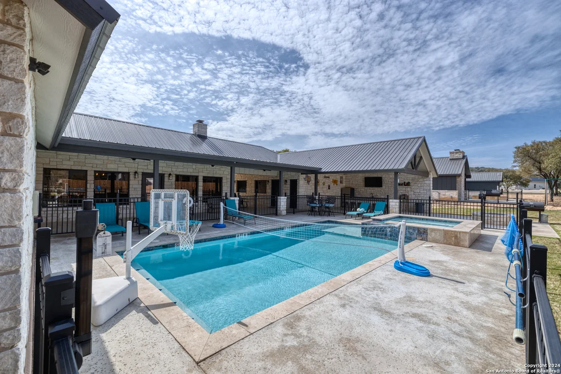 Photo of 1416 Mountain Valley Drive